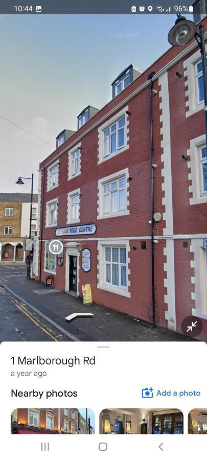 Vh Premier Flat 3 Appartement Gillingham  Buitenkant foto